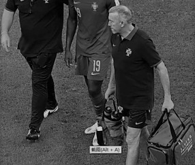 努诺·门德斯伤别 世界杯已开打 葡萄牙不能再招人